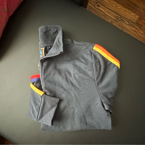 NWOT Navy Pullover from the 2023 Aldi Gear Capsule Collection - Picture 4 of 9